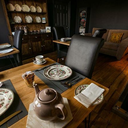 Aldersyde Bed & Breakfast Robin Hood's Bay Bagian luar foto