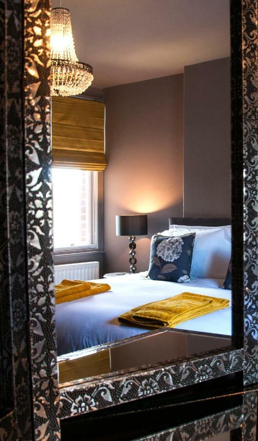 Aldersyde Bed & Breakfast Robin Hood's Bay Bagian luar foto