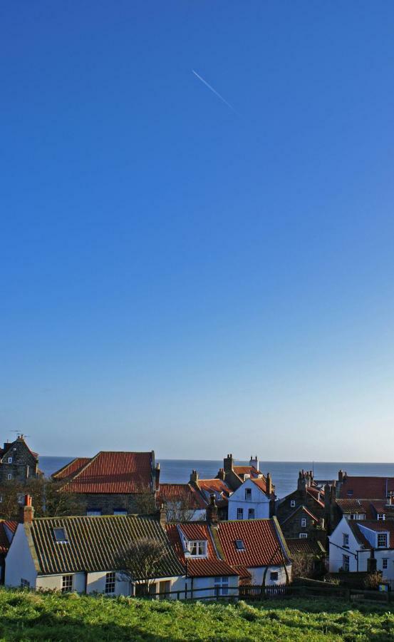 Aldersyde Bed & Breakfast Robin Hood's Bay Bagian luar foto