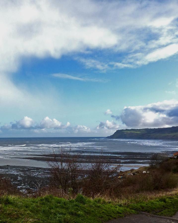 Aldersyde Bed & Breakfast Robin Hood's Bay Bagian luar foto